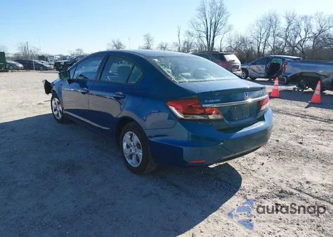 2015 Honda Civic Lx z USA, uszkodzony, nr VIN 19XFB2F54FE051195